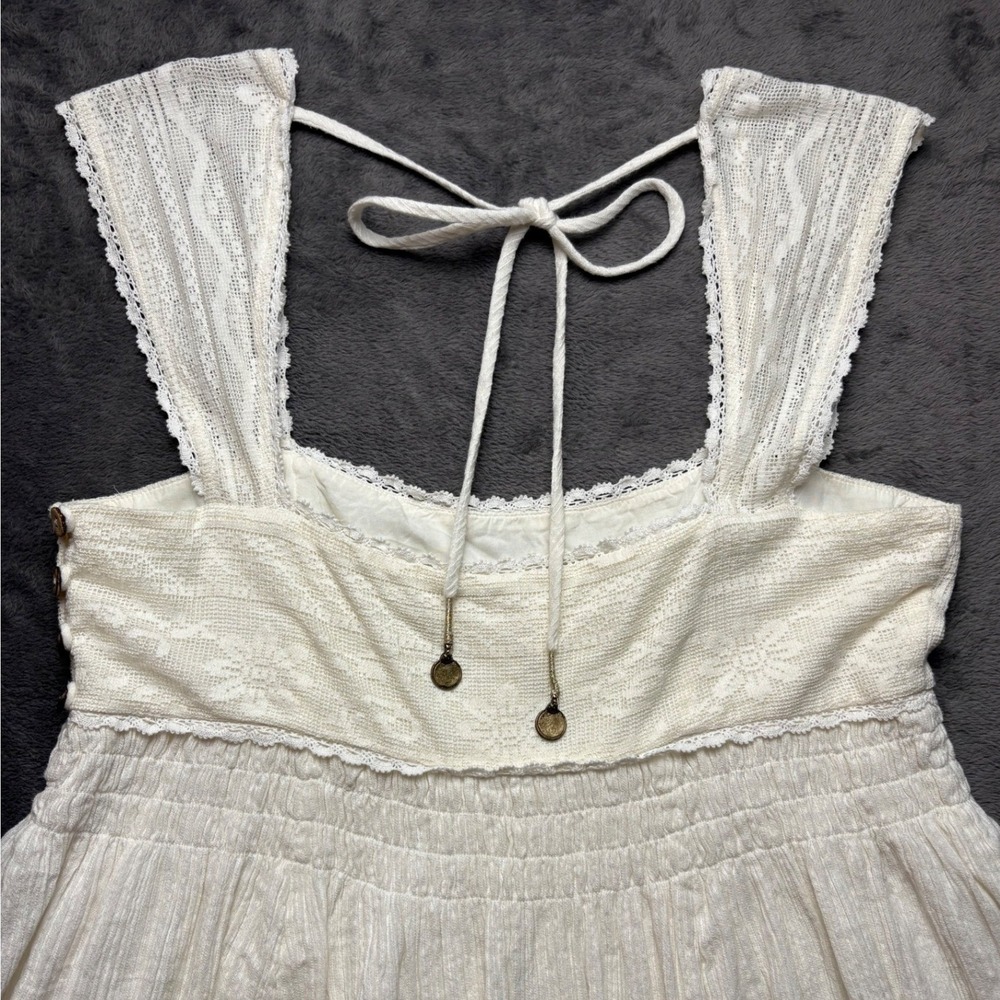 Free People Dress Womens L Large White Lace Smocked Side Button Boho Hippie - Picture 3 of 12